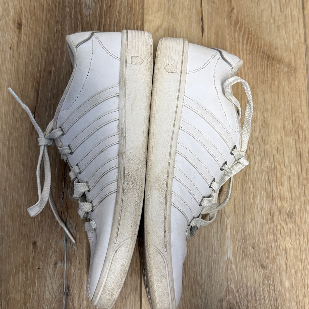 K-Swiss White Leather Sneakers Women’s 7 Classic Court Lace Up Shoes - Picture 9 of 10